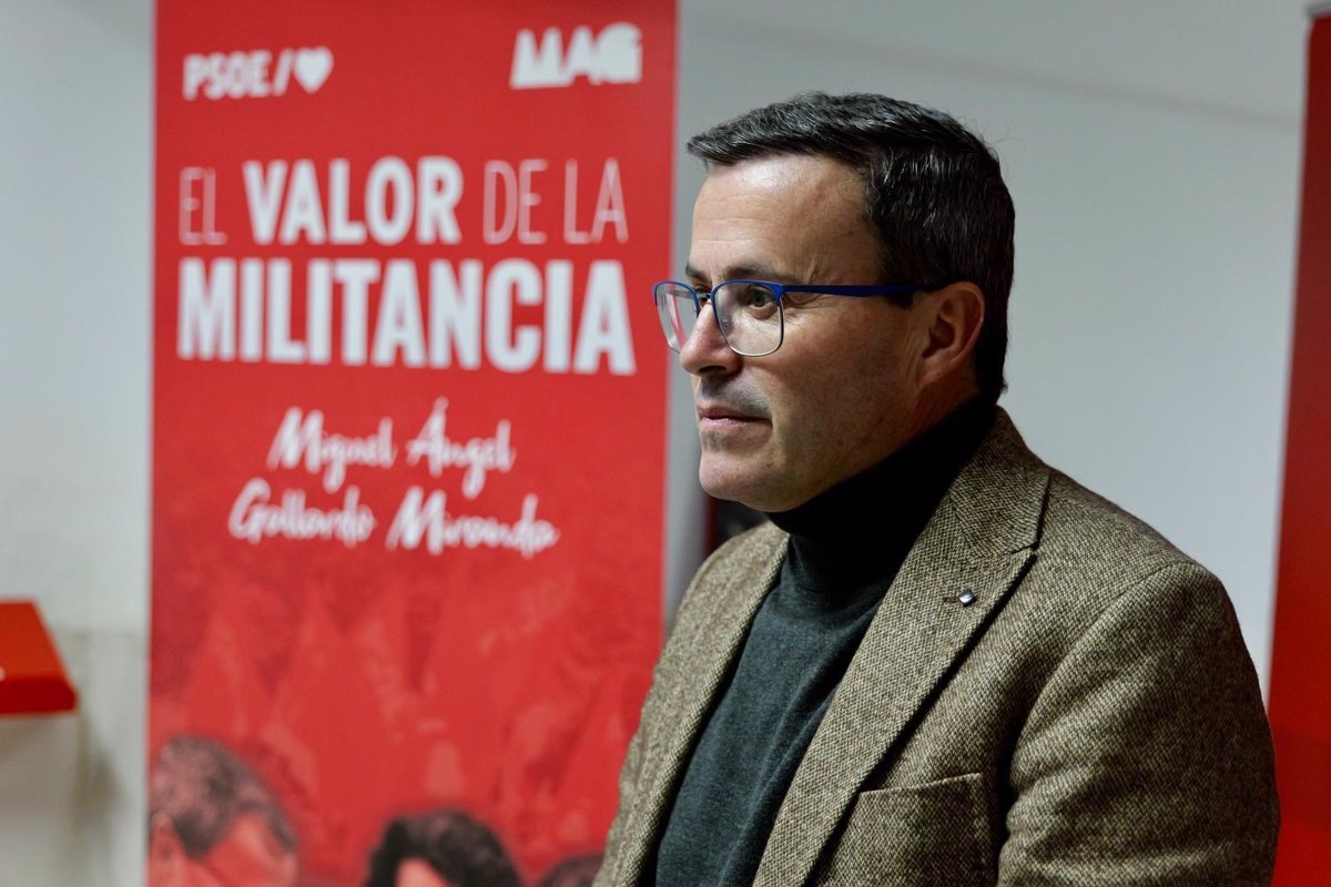 Miguel Ángel Gallardo seguirá al frente del PSOE de Extremadura tras ganar las primarias con el 62,6 % de los votos