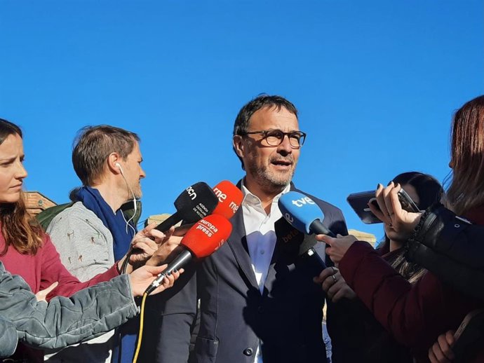 Josep Rius (Junts), en una atención a los medios este domingo