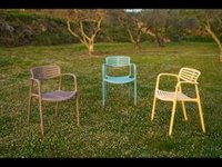 La catalana Resol desarrolla una línea de muebles exteriores con material 100% reciclado