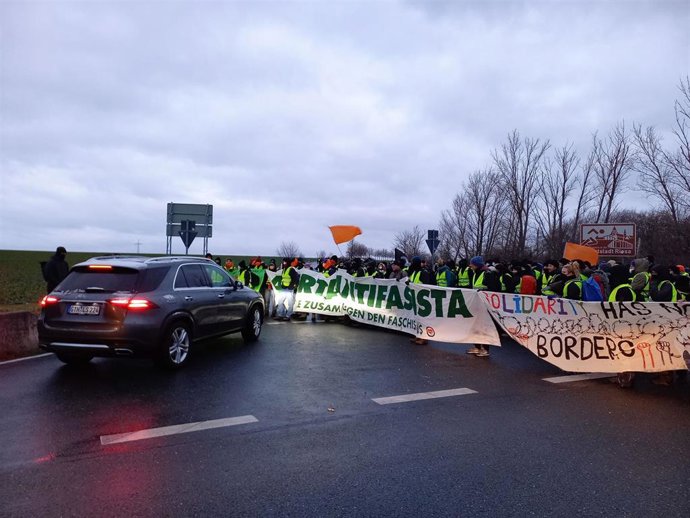 Protestas contra el congreso de AfD en Riesa 