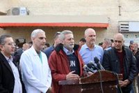 Un alto funcionario humanitario de la ONU lanza un llamamiento para un alto el fuego desde la ciudad de Gaza