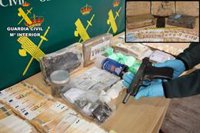 Un preso controlaba desde El Dueso una red de tráfico de cocaína desarticulada por la Guardia Civil