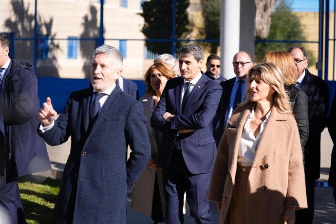 Fernando Grande-Marlaska con Yolanda Díaz, Pedro Fernández y Ana López.