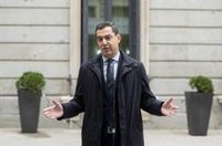 Moreno subraya que Andalucía "ya tiene una presión fiscal baja" en vivienda y pide suelo para "casar" oferta y demanda