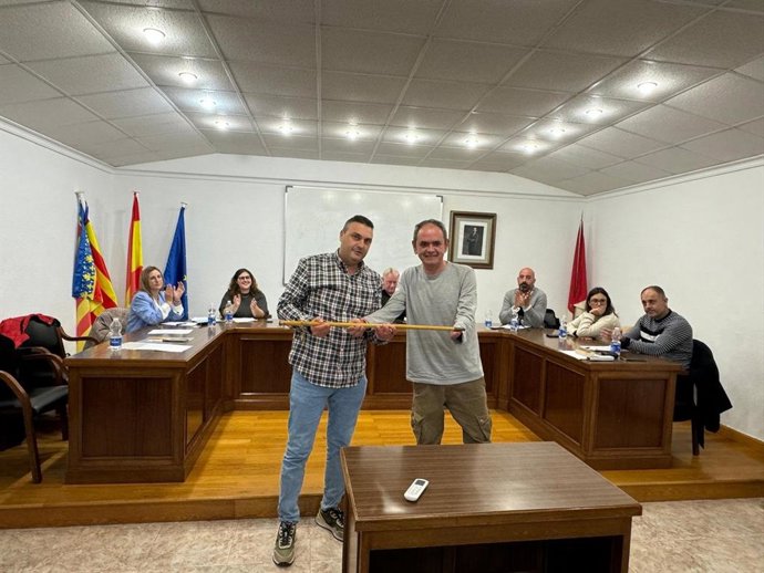 Debate de la moción de censura presentada por PP y SOM en Barxeta contra EUPV