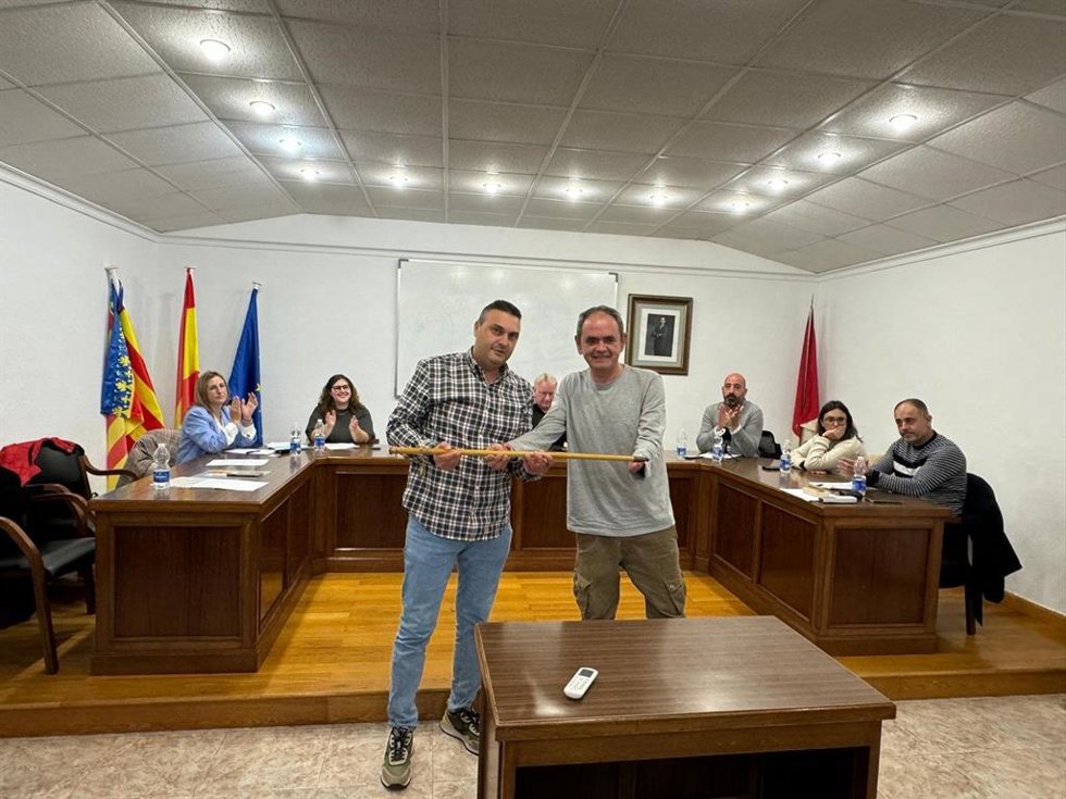 Debate de la moción de censura presentada por PP y SOM en Barxeta contra EUPV