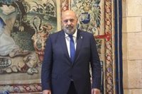 Martínez considera "vomitivo" el cartel de la fiesta 'Sant Sebastià Q+' de Podemos, denunciado por Abogados Cristianos