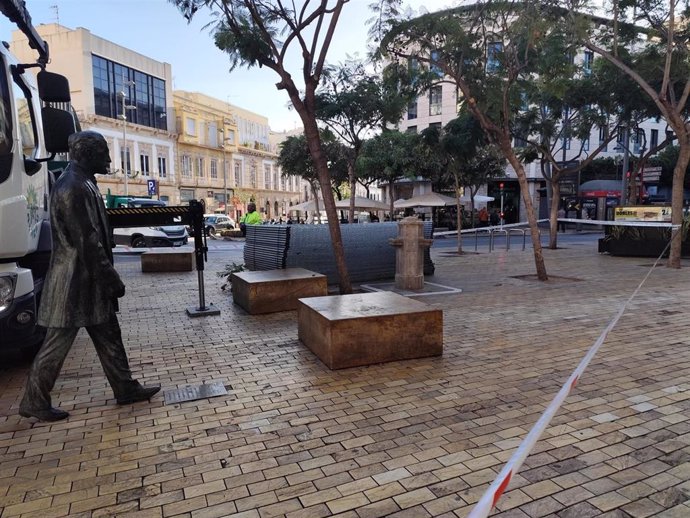 Inicio de las obras del Paseo de Almería.