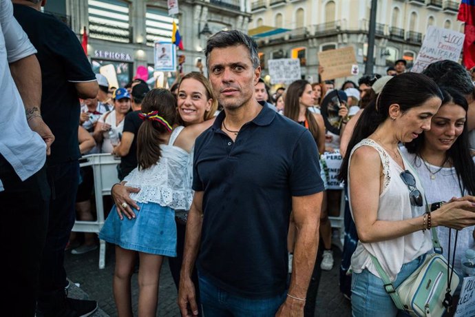 Archivo - El opositor venezolano Leopoldo López en una manifestación en Madrid, la capital de España