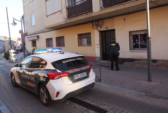 Imagen del portal del edificio en el que han ocurrido los hechos