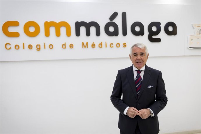 El doctor Pedro J. Navarro gana las elecciones al Colegio de Médicos de Málaga