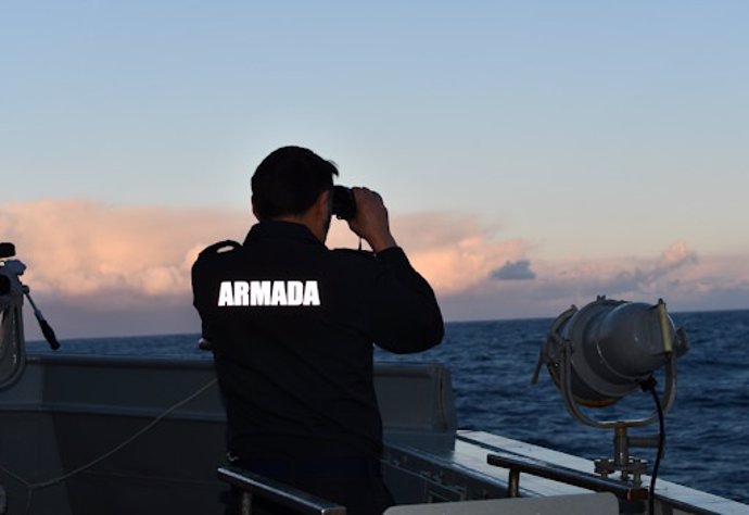 Serviola de la fragata ‘Blas de Lezo’ efectúa vigilancia durante su guardia de mar