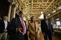 Buruaga quiere "marcar una nueva etapa de compromisos y de trabajo en común" con la comunidad cántabra en México