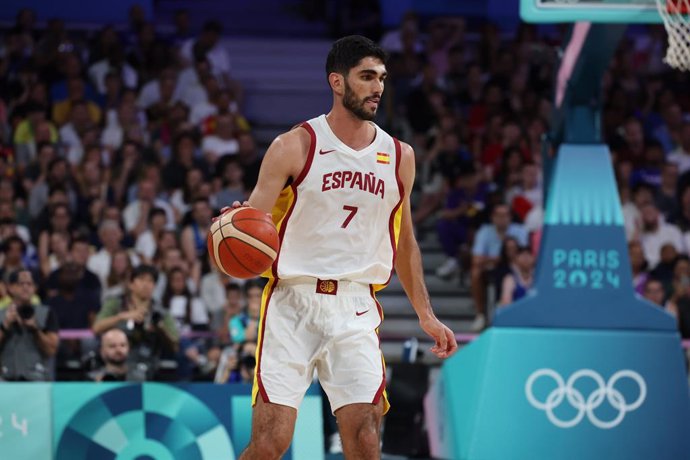 Archivo - Santi Aldama of Spain, Basketball, Men's Group Phase - Group A between Spain and Greece during the Olympic Games Paris 2024 on 30 July 2024 at Pierre Mauroy Stadium in Villeneuve-d'Ascq near Lille, France - Photo Laurent Sanson / Panoramic / DPP