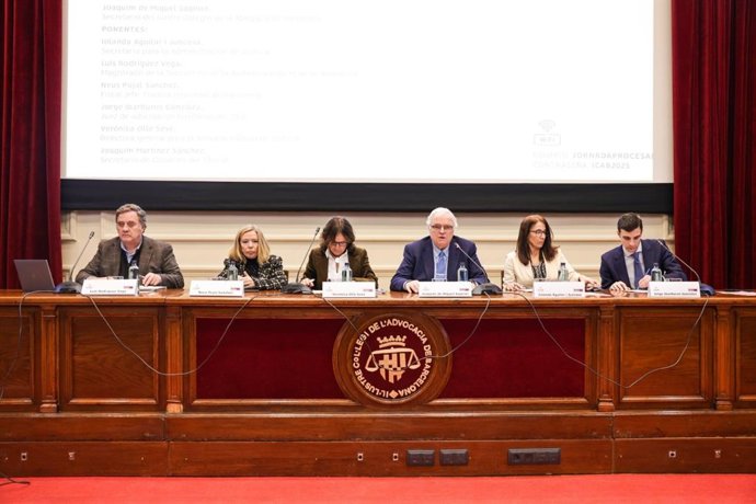 Inauguración de la jornada sobre la Ley de Eficiencia del Servicio Público de Justicia en el ICAB.