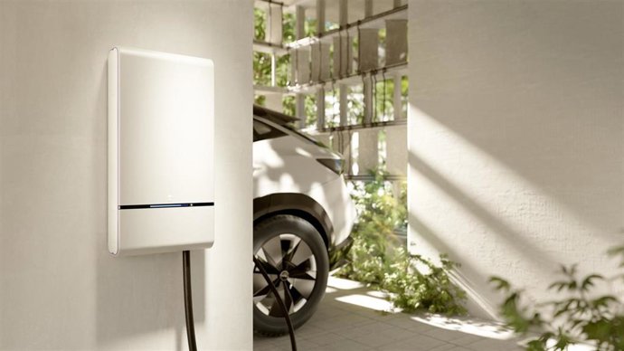 La catalana Wallbox, especializada en sistemas avanzados de carga de vehículos eléctricos y de gestión de la energía, ha conseguido la certificación más alta en seguridad de EEUU para su cargador bidireccional Quasar 2