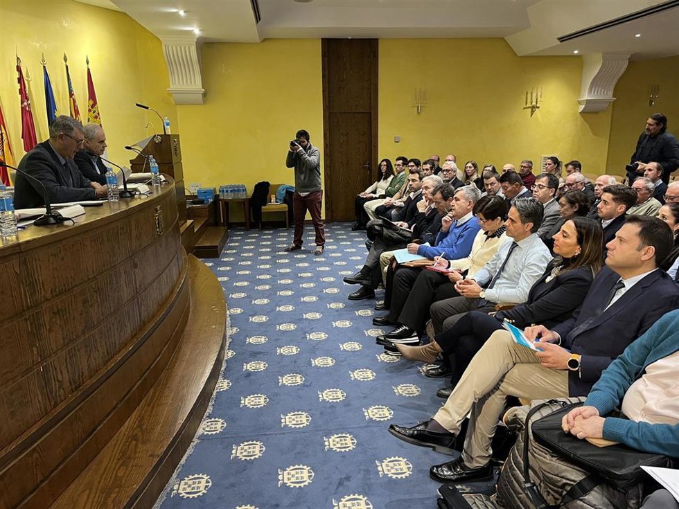 La Consejera Sara Rubira En El Consejo Del Agua De La Demarcación Del Segura, Convocado Por La Confederación Hidrográfica Del Segura (CHS)
