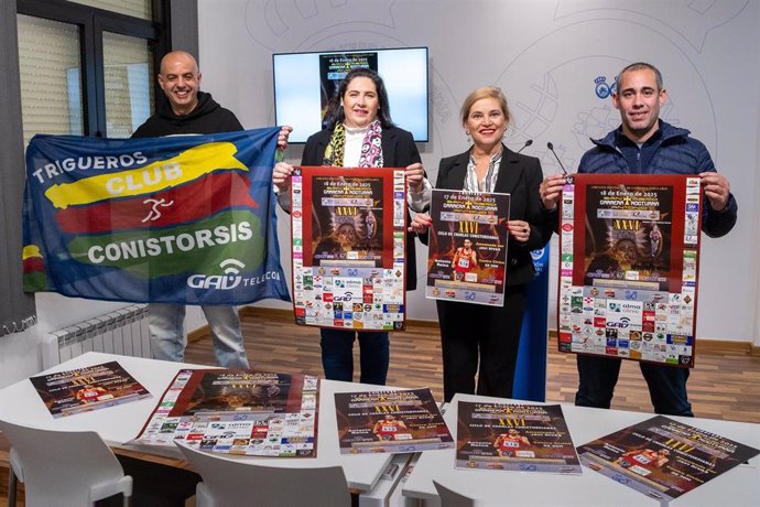 Presentación de la XXVI edición de la Carrera Nocturna 'San Antonio Abad' en la Diputación de Huelva.