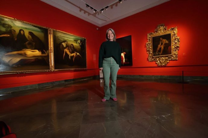 La teniente de alcalde delegada de Cultura del Ayuntamiento de Córdoba, Isabel Albás, en el Museo Julio Romero de Torres.