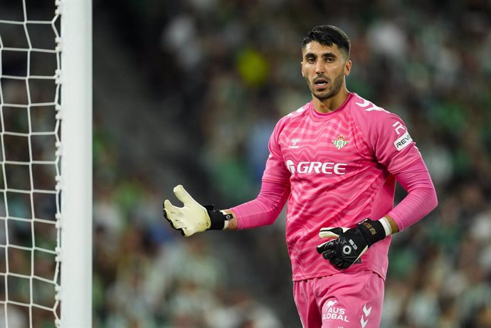 Archivo - Rui Silva of Real Betis in action during the Spanish league, La Liga EA Sports, football match played between Real Betis and Girona FC at Benito Villamarin stadium on August 15, 2024, in Sevilla, Spain.