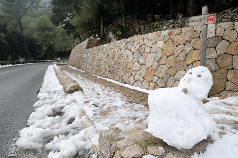 Archivo - Nieve en la Serra de Tramuntana.