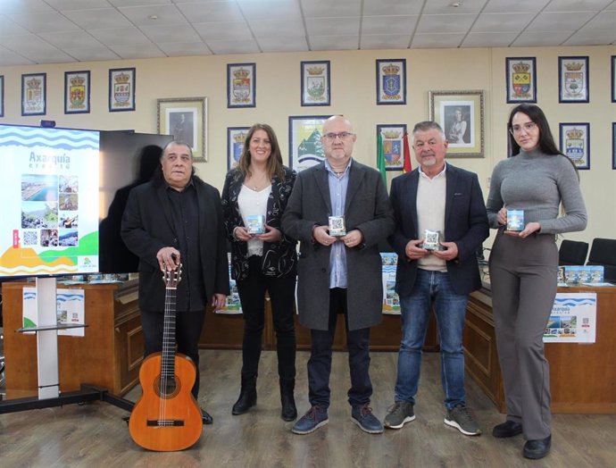 Presentación del vídeo 'Axarquía eres tú', que protagoniza el artista Chato de Vélez.