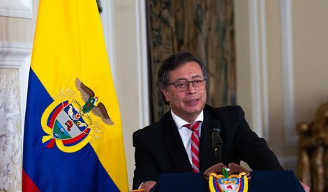Política