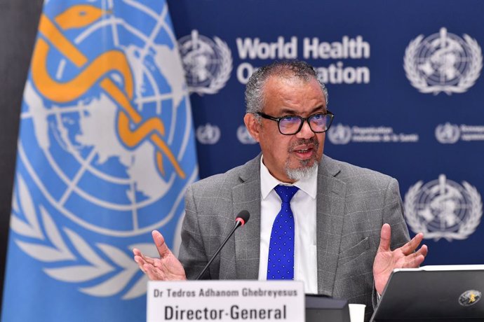 Archivo - GENEVA, Dec. 11, 2024  -- Tedros Adhanom Ghebreyesus, director-general of the World Health Organization (WHO), speaks during a press briefing at the WHO headquarters in Geneva, Switzerland, Dec. 10, 2024.