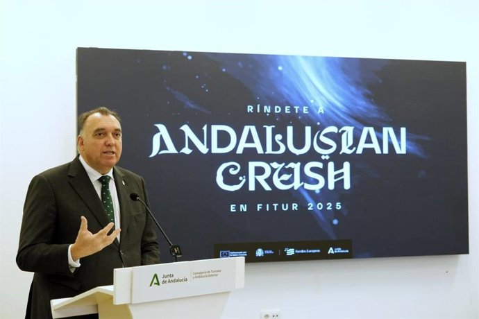 Andalucía resaltará en Fitur la "identidad única" de cada provincia y destino dentro de la marca común regional. El consejero de Turismo y andalucía Exterior, Arturo Bernal, presenta la identidad de Andalucía en Fitur 2025.