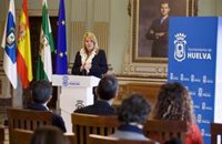 El Ayuntamiento nombra Hija Predilecta de Huelva a la cantaora Argentina e Hijo Adoptivo al empresario Luis Enguita