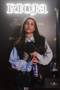 Carolina Yuste brinda con Rioja