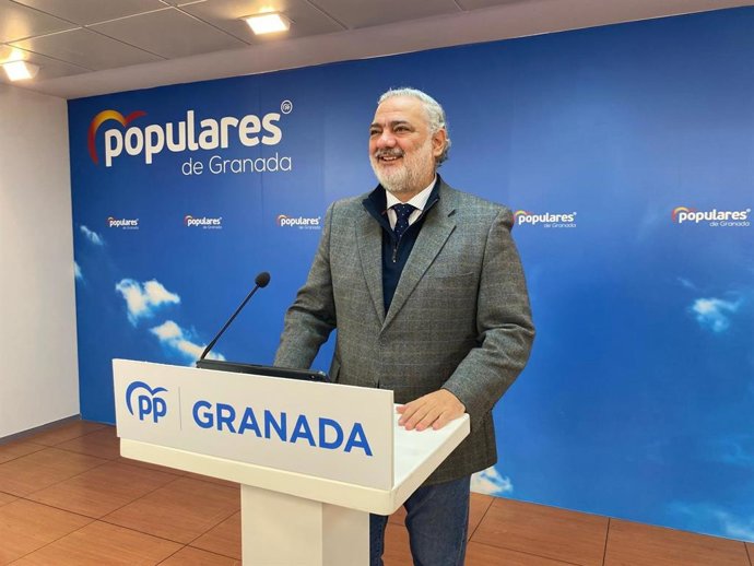 El vicesecretario de Fomento, Articulación Territorial, Vivienda y Justicia del PP-A, Pablo García, este miércoles en Granada