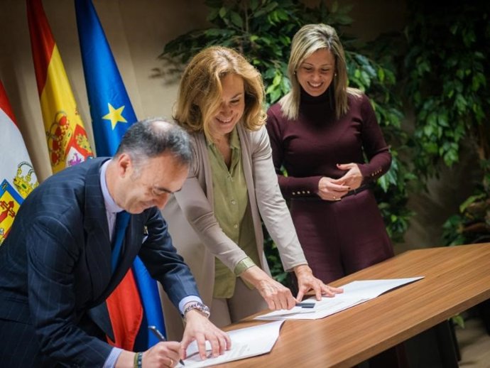 El Gobierno de La Rioja llega a un acuerdo con el Colegio de Abogados para actualizar la asistencia jurídica gratuita en la región