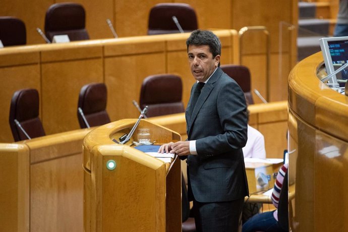 Archivo - El presidente de la Generalitat Valenciana, Carlos Mazón, interviene durante la reunión de la Comisión General de las Comunidades Autónomas, en el Senado, a 8 de abril de 2024, en Madrid (España). La reunión de la Comisión General de las Comunid