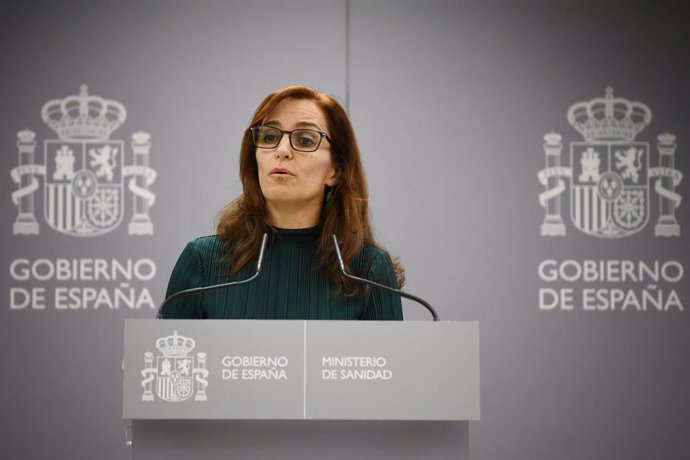 La ministra de Sanidad, Mónica García, durante una rueda de prensa, a 15 de enero de 2025, en Madrid.