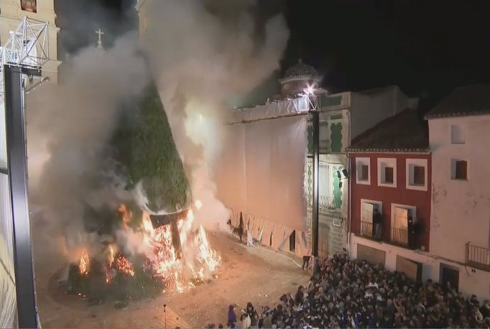 Imatge d'arxiu de la cremà de la foguera de Canals