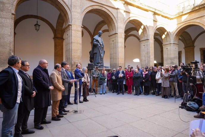 Archivo - El rector de la UPO, Francisco Oliva interviene en la rueda de prensa sobre la financiación de las universidades andaluzas. A 10 de diciembre de 2024, en Sevilla, Andalucía (España). 