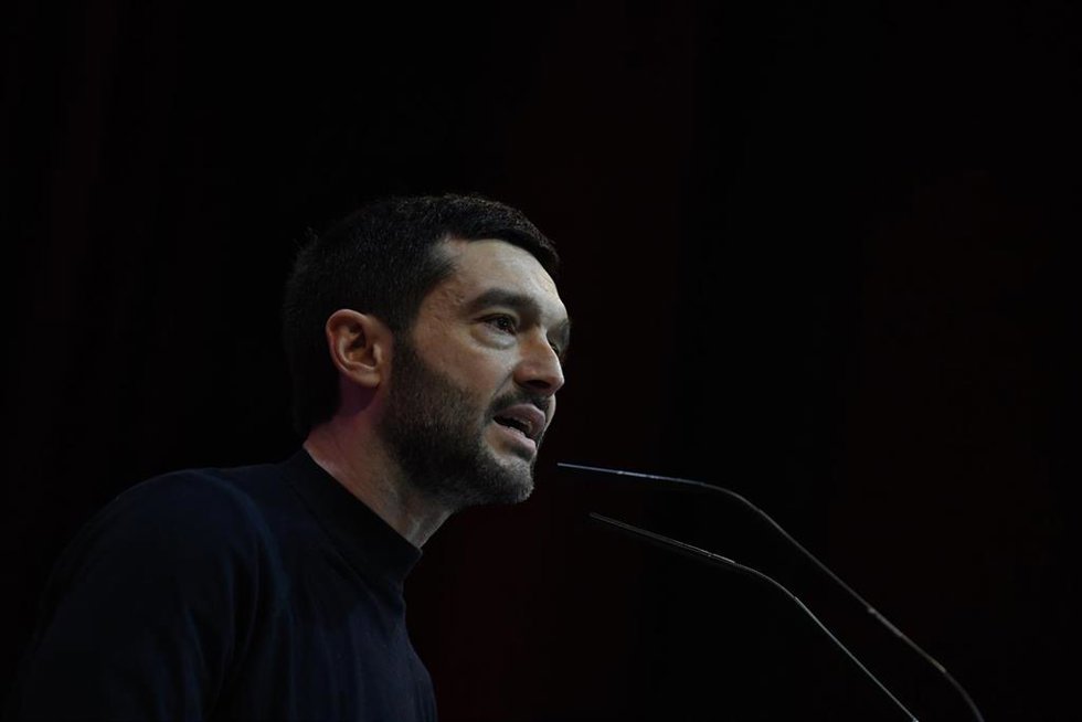 Archivo - El ministro de Derechos Sociales, Consumo y Agenda 2030, Pablo Bustinduy