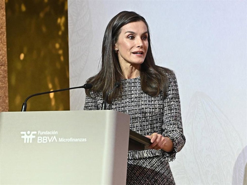 La Reina Letizia en el acto organizado por la "Fundación Microfinanzas BBVA" sobre "Semillas para un futuro sostenible" celebrado en el Palacio del Marqués de Salamanca, a 15 de enero de 2024, en Madrid (España).