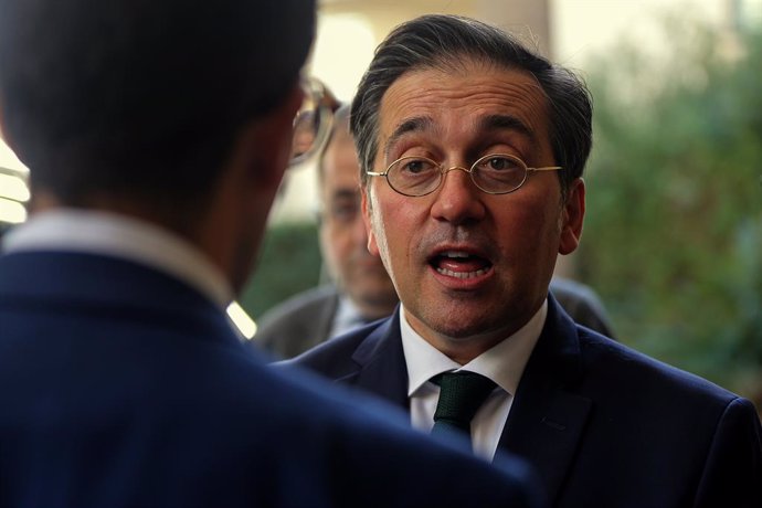 15 January 2025, Lebanon, Beirut: Spain's Foreign Minister Jose Manuel Albares is pictured during his visit to Beirut. Albares visits Lebanon to meet with political leaders and the UNIFIL command, as the 60 days ceasefire agreement is about to conclude. H