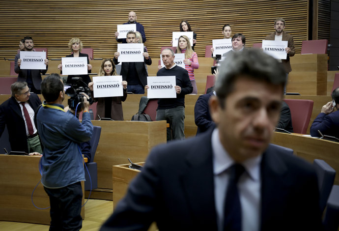 Mazón en la sesión de control