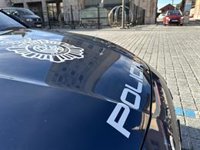 Detenida en Málaga por agredir a su pareja, también arrestado por maltrato