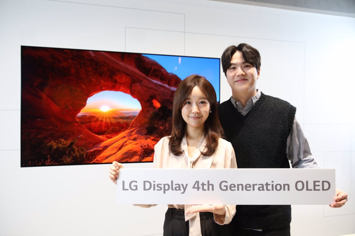 LG presents the fourth generation of OLED panels, which reaches a maximum brightness of 4,000 nits