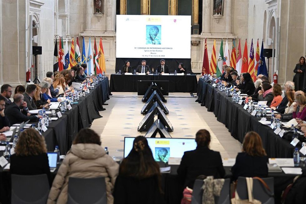 Inauguración de la primera reunión del 95 Consejo de Patrimonio Histórico