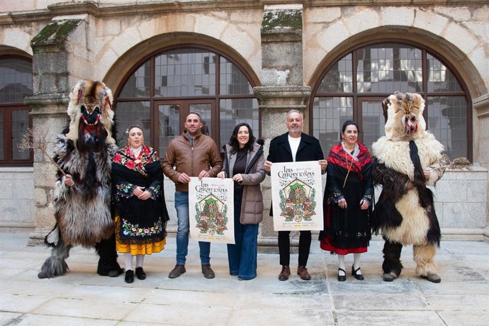 Presentación de las Carantoñas de Acehúche (Cáceres)