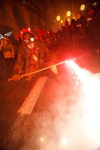 Las fiestas de Sant Sebastià provocarán desvíos de las líneas de la EMT y cortes de tráfico