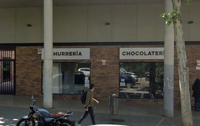 Roban con mazas una churrería de Moratalaz y se llevan la caja registradora