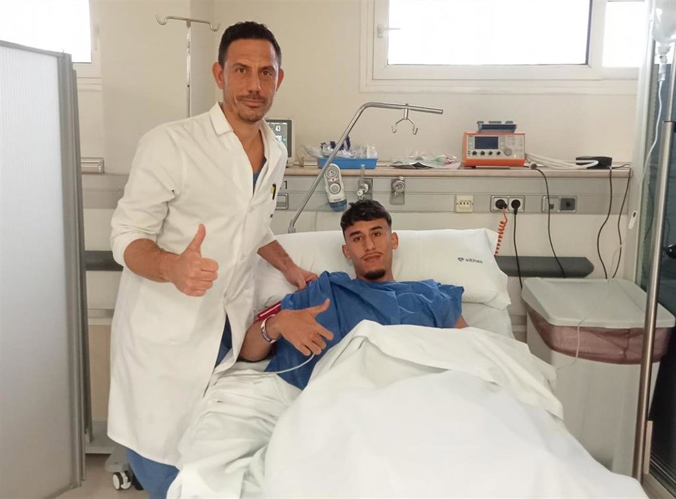 Rachad con el doctor Claudio Vázquez.