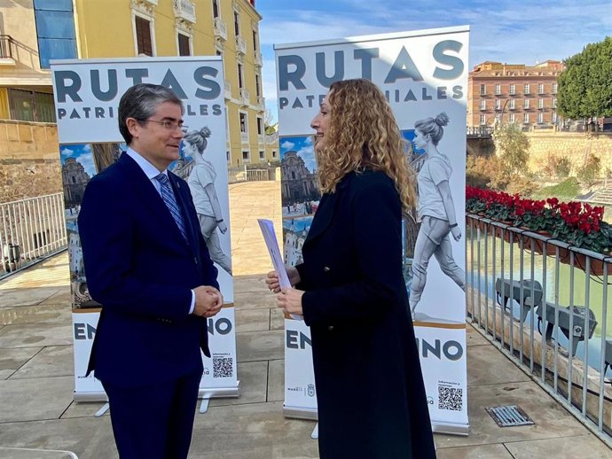 Los concejales Ascensión Carreño y Jesús Pacheco presentan la segunda edición de Rutas Patrimoniales en Femenino