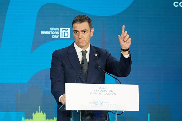 El presidente del Gobierno, Pedro Sánchez, clausura la XV edición del foro financiero internacional 'Spain Investors Day', a 16 de enero de 2025, en Madrid (España). Este foro reúne a los principales actores de la economía española, como miembros del eq